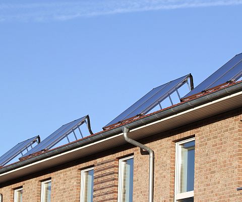 Grafika Panele słoneczne Fotowoltaika dla Spółdzielni mieszkaniowych